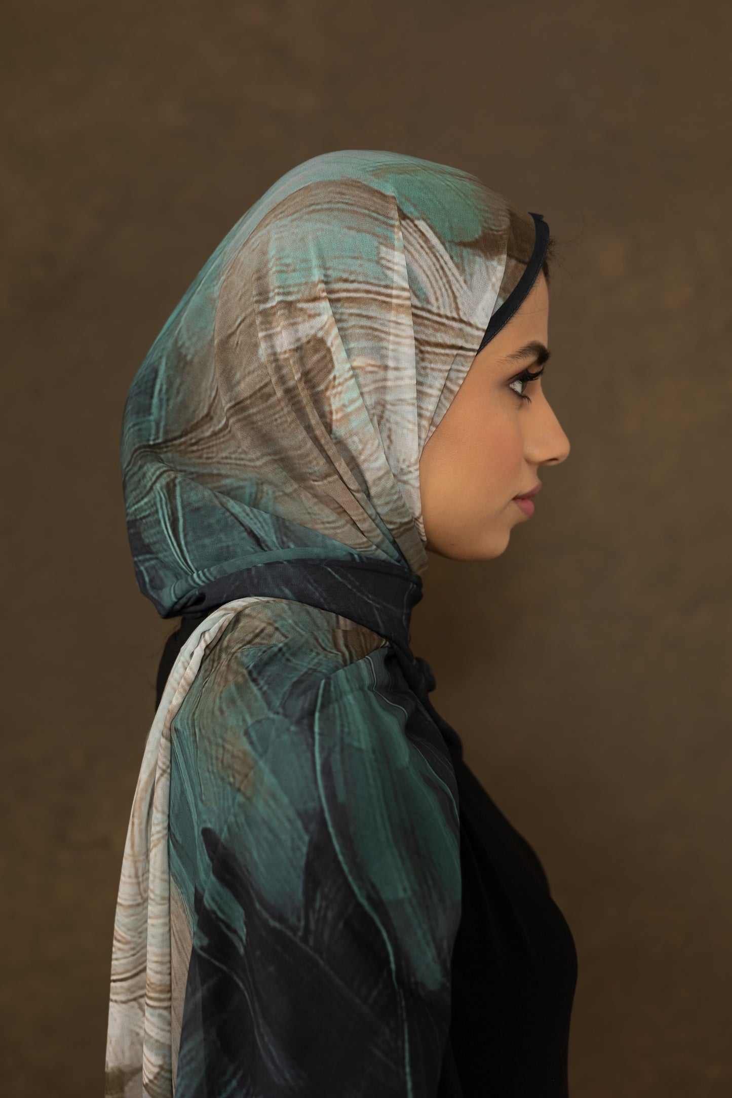Nura Hijab- Deep Floral - Glazed Bakes